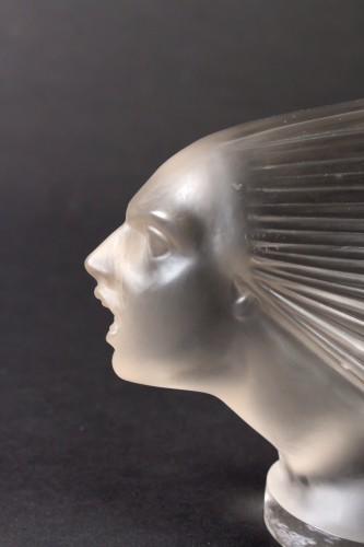 1928 René Lalique - Car Mascot Hood« Victoire »  - Glass & Crystal Style Art Déco