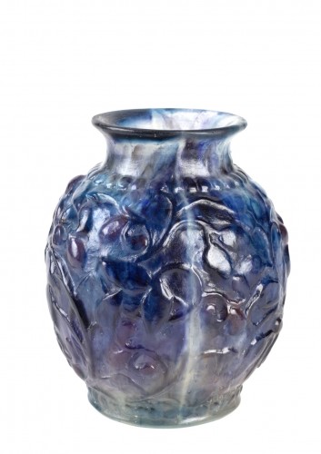 Verrerie, Cristallerie  - 1924 Gabriel Argy-rousseau - Vase Fruits Et Feuilles Pâte De Verre Bleu, Violine