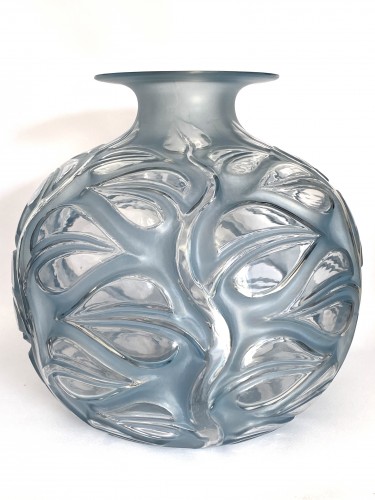 1926 René Lalique - Vase &quot;Sophora&quot; - Glass & Crystal Style Art Déco