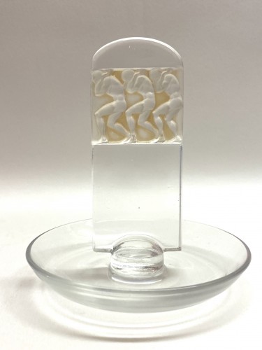 Glass & Crystal  - 1931 René Lalique - Ashtray Pintray &quot;Athletes&quot; 