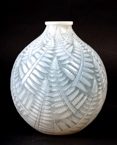 XXe siècle - 1927 René Lalique - Vase Espalion