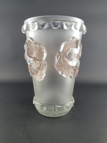 1942 René Lalique - Vase Camargue - Verrerie, Cristallerie Style Art Déco