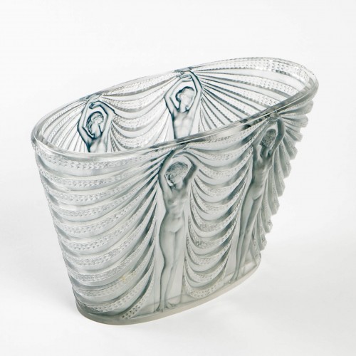 1937 René Lalique - Vase Terpsichore - Glass & Crystal Style Art Déco