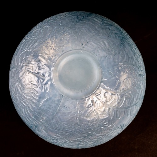 1923 René Lalique - Vase Lievres Double Cased - Art Déco