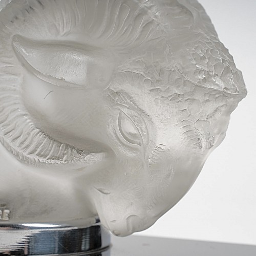 1928 René Lalique - Paire de mascottes serre-livres tête de bélier - Art Déco