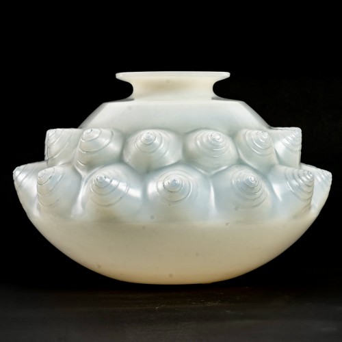 1927 René Lalique - Vase Dordogne Cased - 