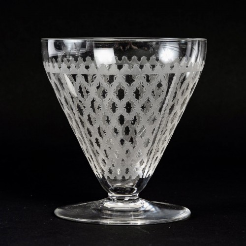 1920 Baccarat Set Engraved Crystal Alhambra Glasses 56 Glasses - Glass & Crystal Style Art Déco