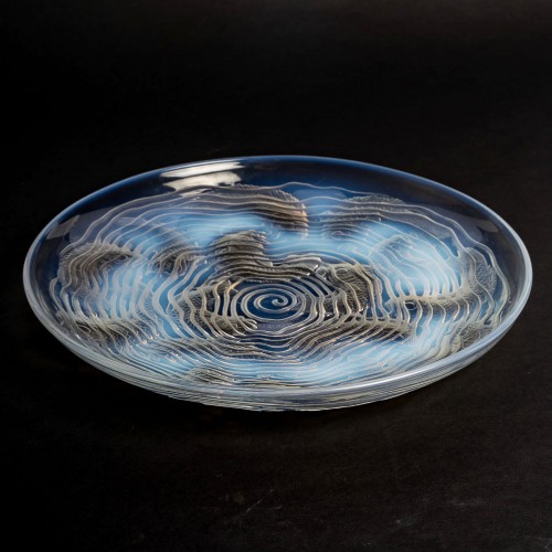 XXe siècle - 1932 René Lalique - Coupe Plat Dauphins