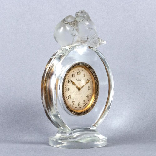 1931 René Lalique Clock Pierrots With 8-day Mechanical Movement - Glass & Crystal Style Art Déco