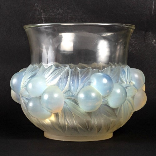 1930 René Lalique - Vase Prunes - Verrerie, Cristallerie Style Art Déco