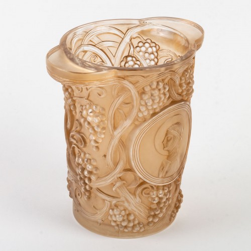 1922 René Lalique Ice Bucket Vase Sainte Odile - Glass & Crystal Style Art Déco