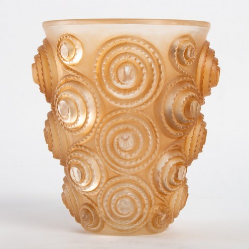 20th century - 1930 René Lalique - Vase Spirales
