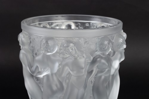Lalique France - Vase Bacchantes avec Etiquette - BG Arts