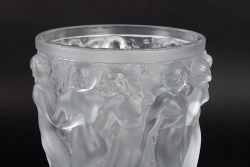 Lalique France - Vase Bacchantes - 