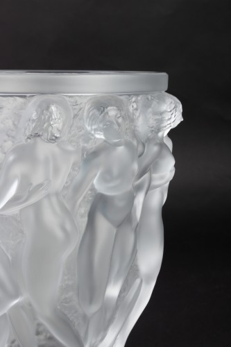 20th century - Lalique France - Vase Bacchantes