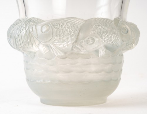 20th century - 1930 René Lalique - Vase Piriac