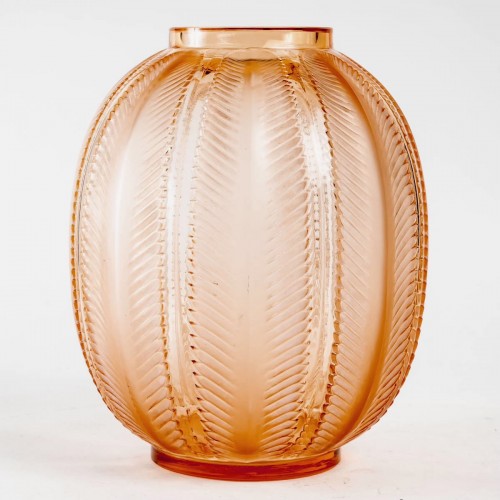 1932 René Lalique - Vase Biskra - BG Arts