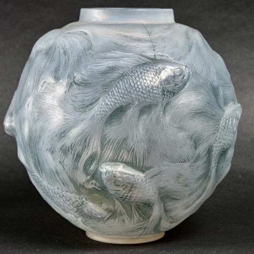 Glass & Crystal  - 1924 René Lalique - Vase Formose