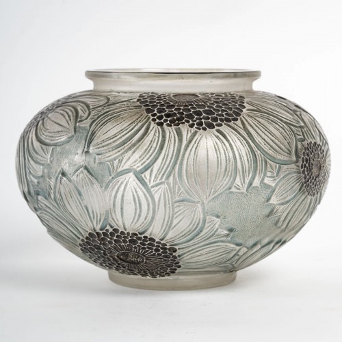 1923 René Lalique - Vase Dahlias - BG Arts