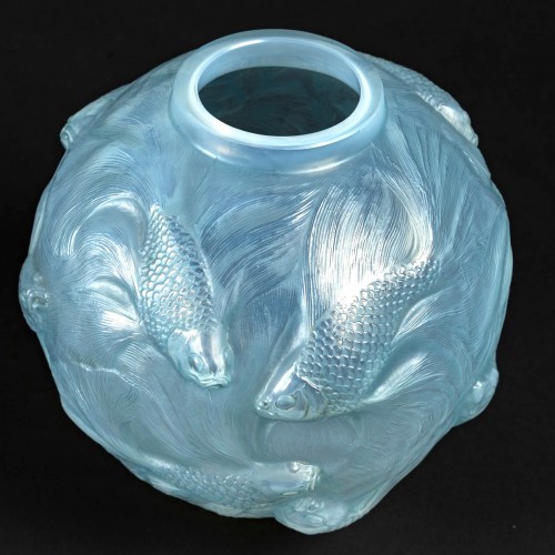 Glass & Crystal  - 1924 René Lalique - Vase Formose