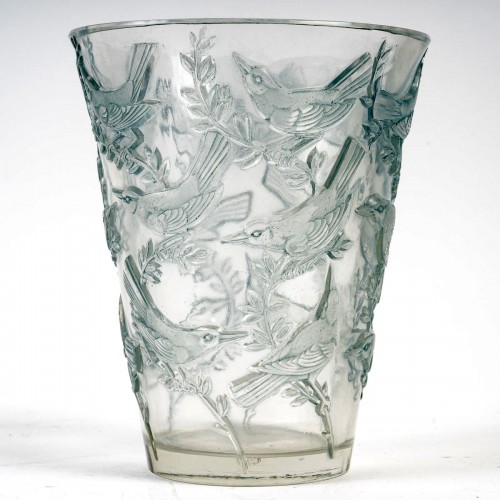 1938 René Lalique - Vase Grives - Glass & Crystal Style Art Déco