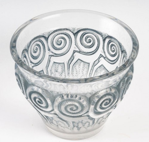 1933 Rene Lalique - Vase Rennes - Glass & Crystal Style Art Déco