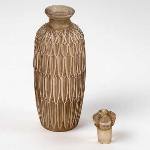 1910 René Lalique - Perfume Bottle Petites Feuilles - Glass & Crystal Style Art Déco