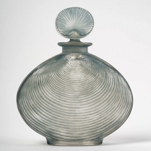 1920 René Lalique - Perfume Bottle Telline - 