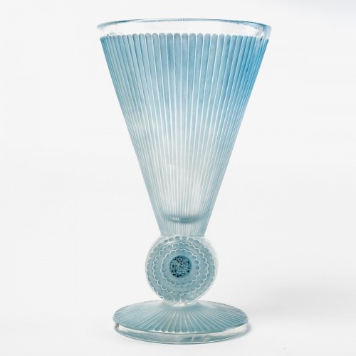 20th century - 1931 René Lalique - Vase Pavot