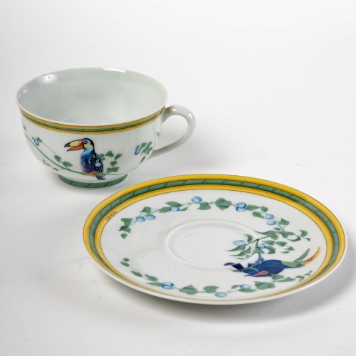 Céramiques, Porcelaines  - Hermès Maison - Service à café-thé "Toucans" en porcelaine de limoges
