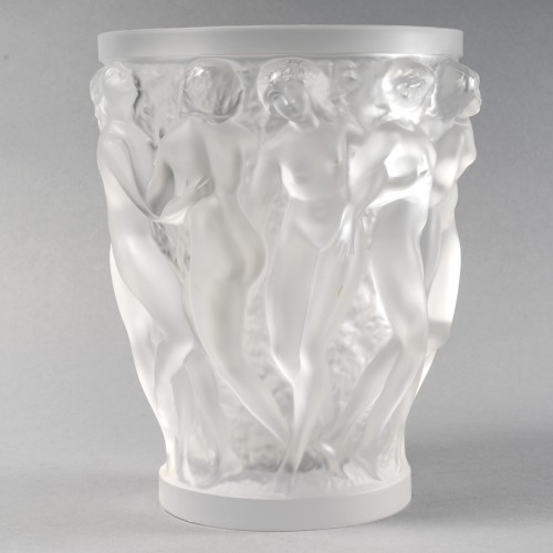Lalique France - Vase Bacchantes New With Label - Glass & Crystal Style Art Déco
