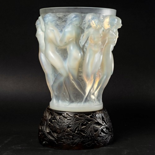 1927 René Lalique - Vase Bacchantes - Glass & Crystal Style Art Déco