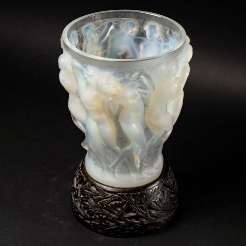 XXe siècle - 1927 René Lalique - Vase Bacchantes