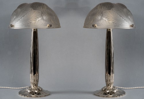 1921 René Lalique - Pair of Lamps &quot;Dahlias&quot; Glass Nickel- - Lighting Style Art Déco