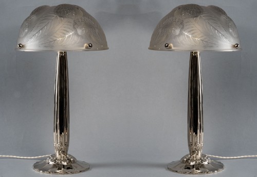 1921 René Lalique - Paire de Lampes "Dahlias" Verre Blanc Pieds Art-Deco - Luminaires Style Art Déco