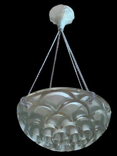 XXe siècle - 1926 René Lalique - Paire de suspensions plafonniers Rinceaux