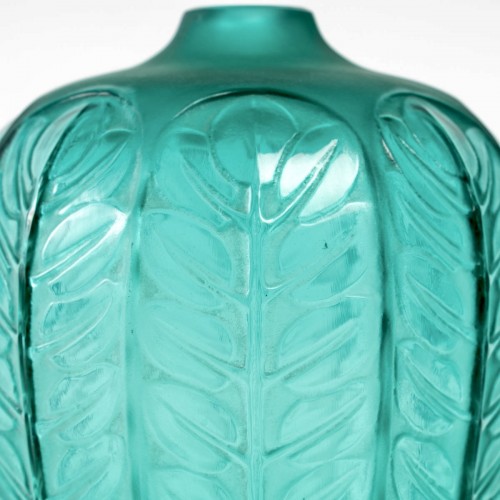 Verrerie, Cristallerie  - 1924 René Lalique - Vase Tournai