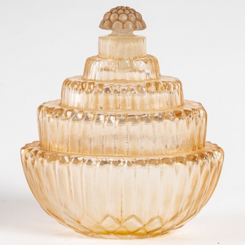 1928 René Lalique - Perfume Bottle Ambroise - Glass & Crystal Style Art Déco