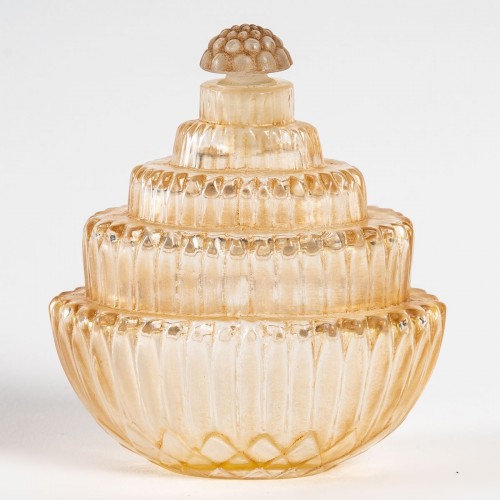 1928 René Lalique - Perfume Bottle Ambroise - Art Déco