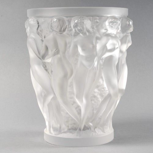 Lalique France - Vase Bacchantes  - Glass & Crystal Style Art Déco