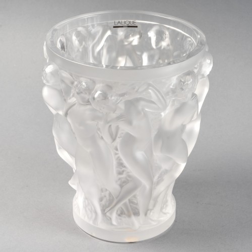 Lalique France - Vase Bacchantes  - 