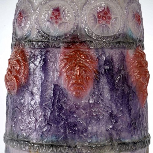 Glass & Crystal  - 1922 Gabriel Argy-rousseau - Vase Tragi Comique