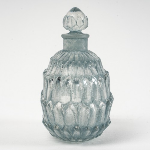 Glass & Crystal  - 1927 René Lalique - Perfume Bottle Amélie