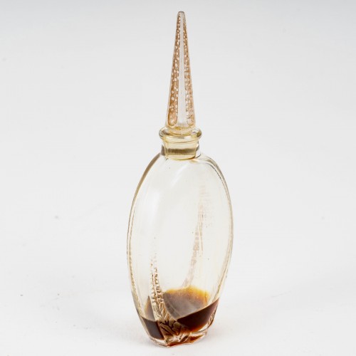 1920 René Lalique - Perfume Bottle Lacdor for Lubin - Glass & Crystal Style Art Déco