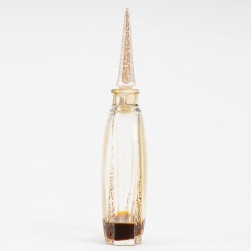 Glass & Crystal  - 1920 René Lalique - Perfume Bottle Lacdor for Lubin