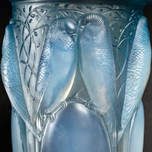 20th century - 1924 René Lalique - Vase Ceylan