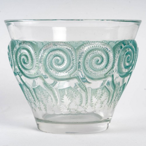 Glass & Crystal  - 1933 René Lalique - Vase Rennes Clear &amp;