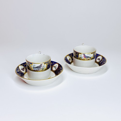 Tournai - cups and saucers from the service of the Duke of Orléans - 18th c - Porcelain & Faience Style Louis XVI