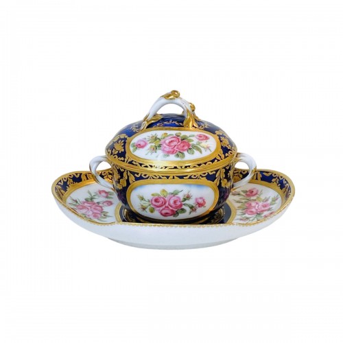 Écuelle à bouillon en porcelaine tendre de Sèvres - XVIIIe siècle