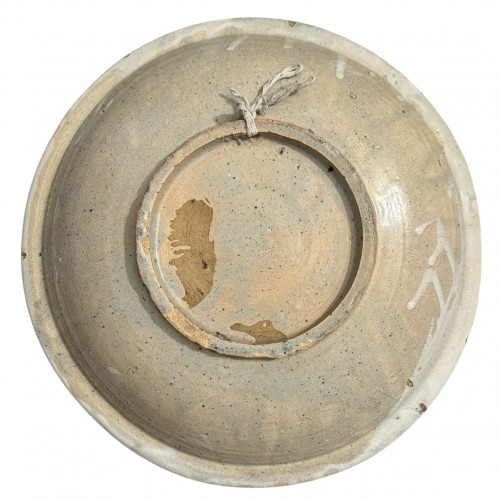 18th century - Two earthenware dishes decorated with horsemen Northern France 18th century
